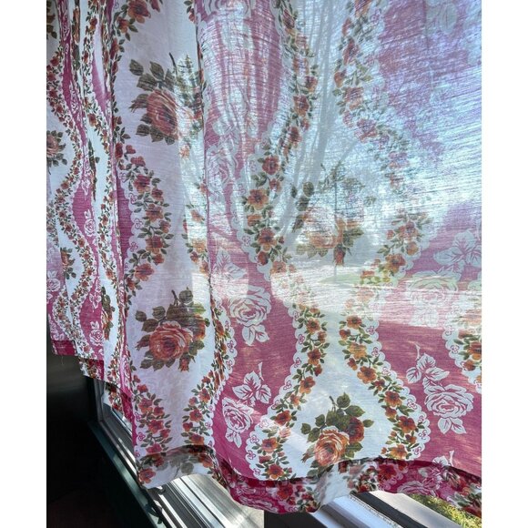 Vintage 70s curtains, white, hot pink striped, sheer floral panels, pair - Picture 3 of 10